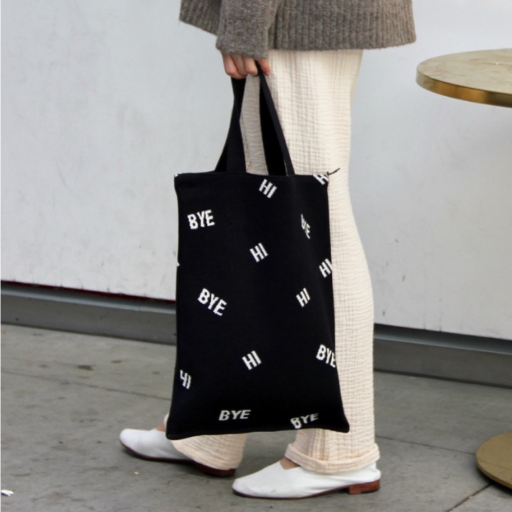 Hansel from Basel Black Knit Tote Bag with HI BYE - Picture 4 of 4